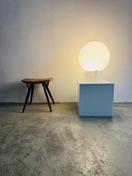 Image 1 of Lampada da tavolo a sfera D-2152 di Raak Amsterdam, Paesi Bassi, anni '80