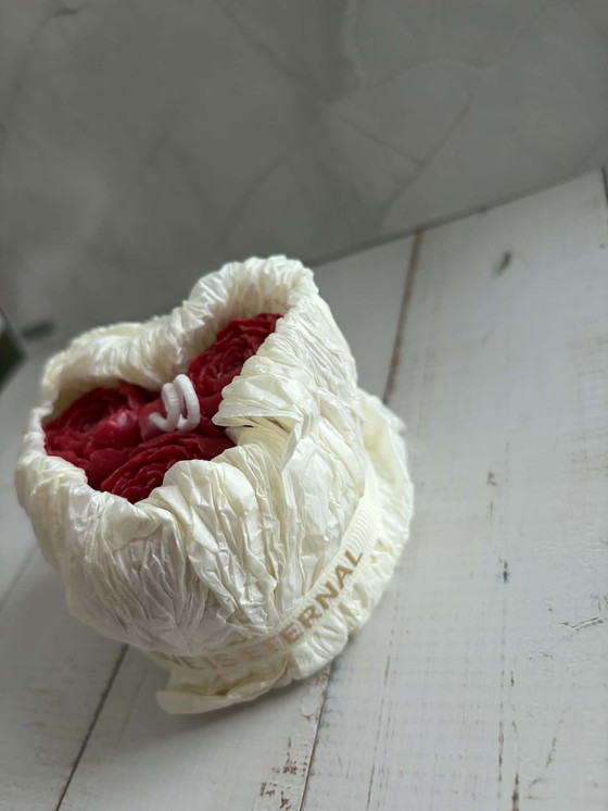 Image 1 of pink flower bouquet