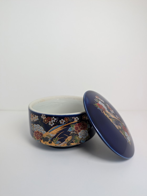 Image 1 of Precioso tarro/joyero japonés antiguo con tapa