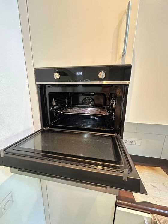 Image 1 of Complete kitchen with built-in appliances