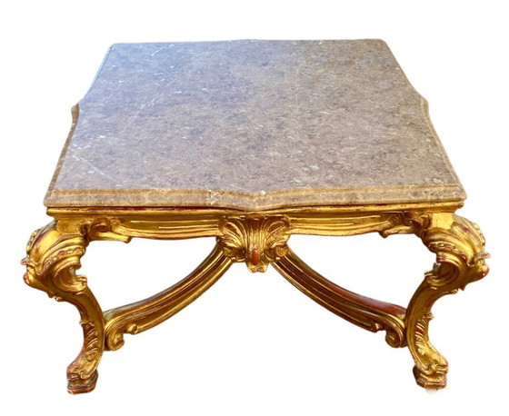 Image 1 of Vergulde houten salontafel, salontafel in Lodewijk XVI-stijl