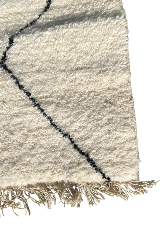 Image 1 of Authentiek Beni Ourain Berber Tapijt – 250x150 cm – Handgeknoopt in Atlasgebergte
