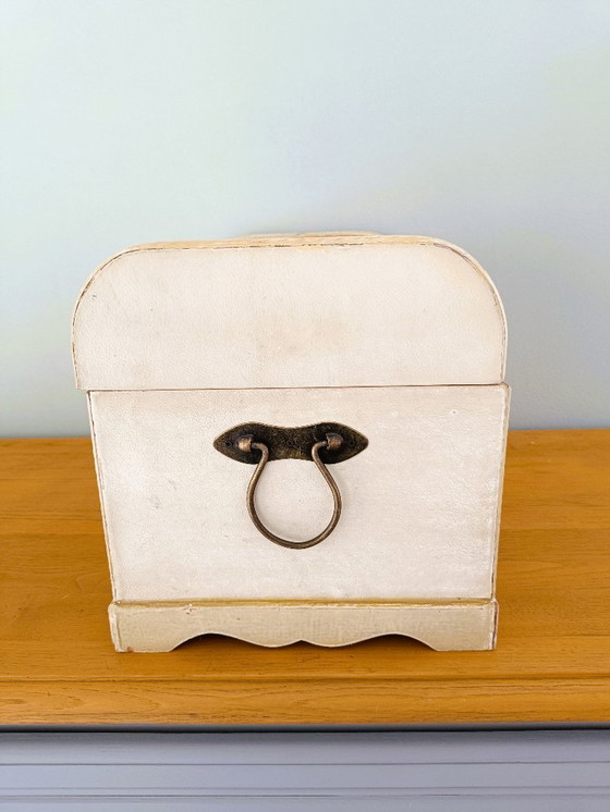 Image 1 of Piccolo contenitore in legno e pelle