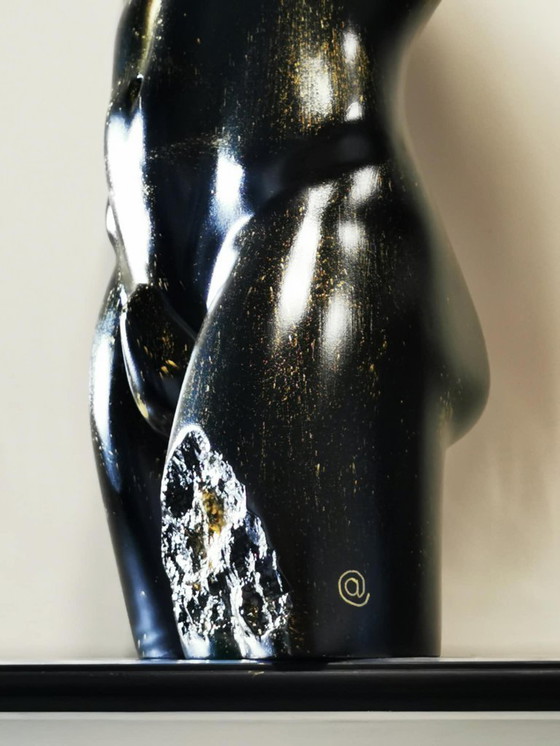 Image 1 of Chico de oro