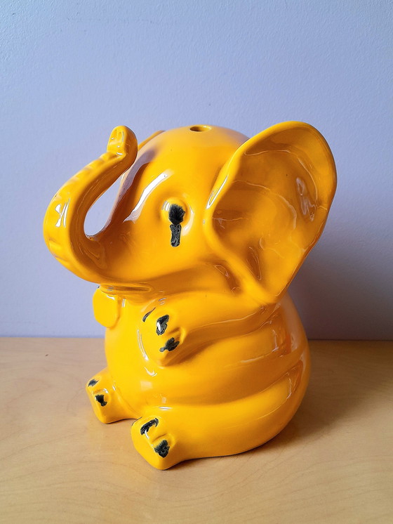 Image 1 of Hucha de cerámica con forma de elefante, 1960