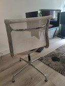 3x Vitra swivel chairs EA 108 with white netweave