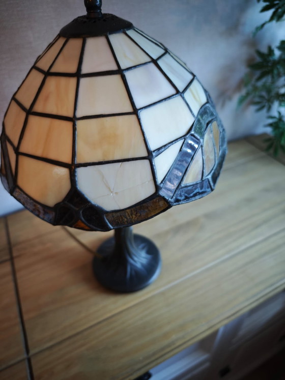 Image 1 of Lampe de chevet style Tiffany, de Honsel