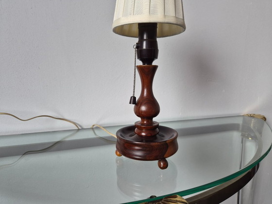 Image 1 of Lampe de table/de chevet japonaise vintage en bois