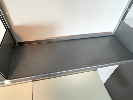 Image 1 of Conception du système d'étagères Vitsoe SDR 606 de Dieter Rams