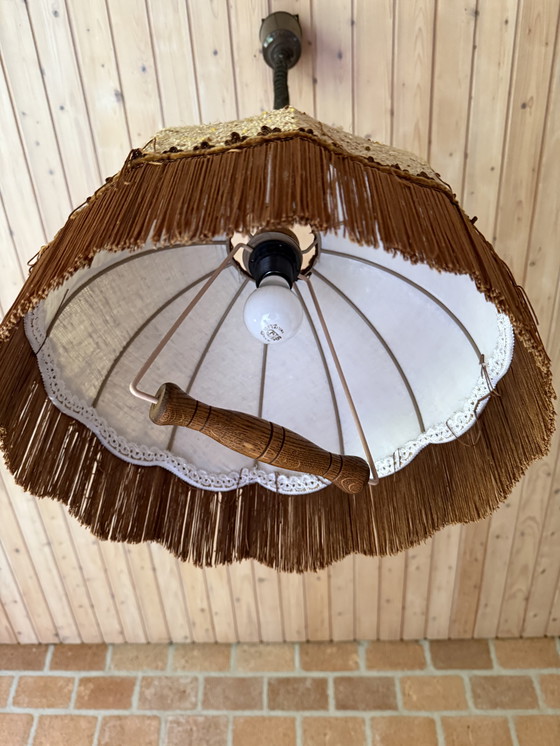 Image 1 of Lampada a sospensione/tirante vintage con frange e paralume in tessuto