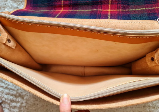 Bolso bandolera holgado de piel belga de Winnie the Pooh de Disney – Bolsos de hombro, Leather (photo 14 of 18)