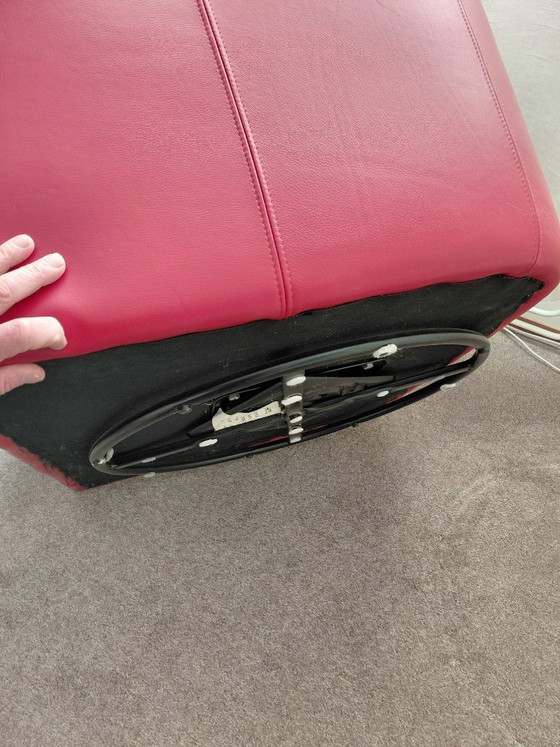 Image 1 of Ledersessel mit passendem Hocker (Fußhocker/Pouf)