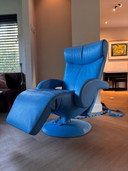 Leolux Helical fauteuil de relaxation électrique | cuir bleu | design