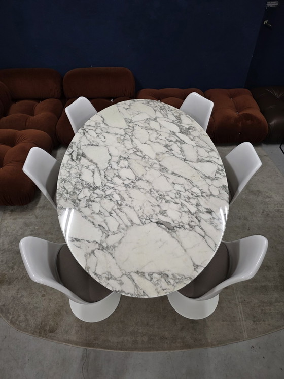 Tavolo ovale Knoll Studio + sedie Tulip Knoll (nuove) – Set da pranzo, Aluminium, Marble (photo 12 of 14)