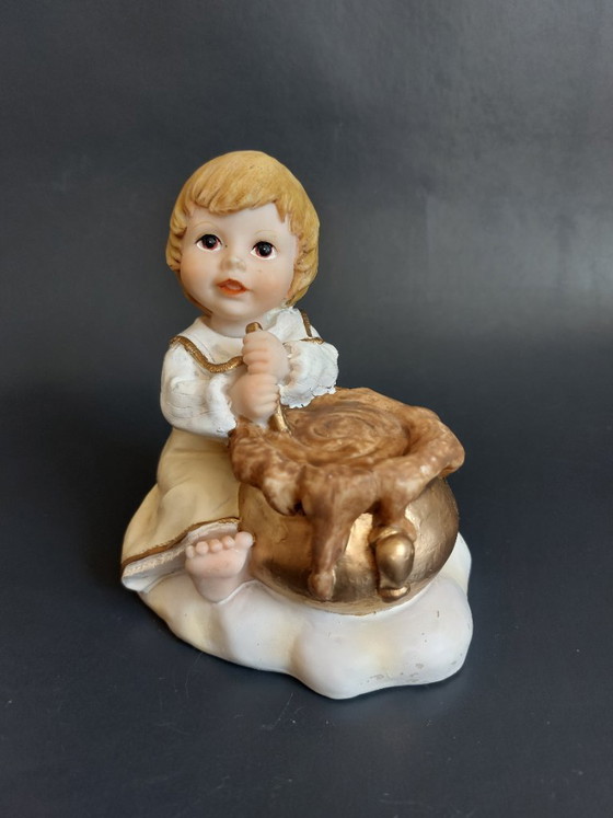 Image 1 of Figurines Seneca en polystone fabriquées à la main