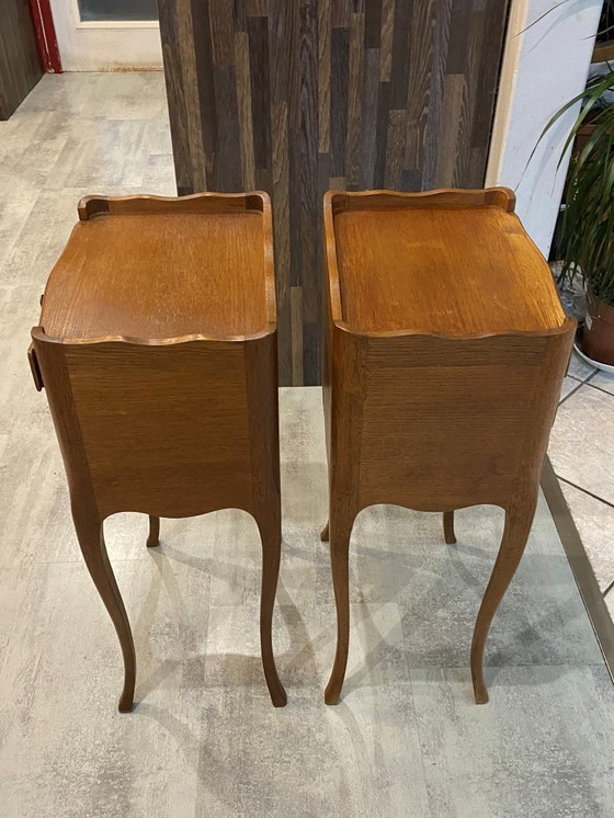 Image 1 of Paar nachtkastjes met lades en nis, Lodewijk XV-stijl