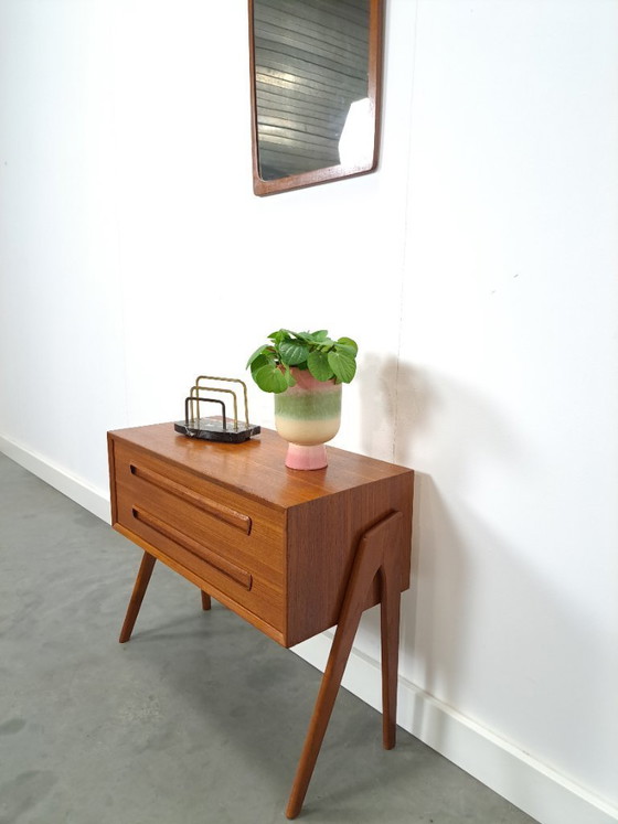 Image 1 of Deense teak set met AP Mobler ladekast en spiegel