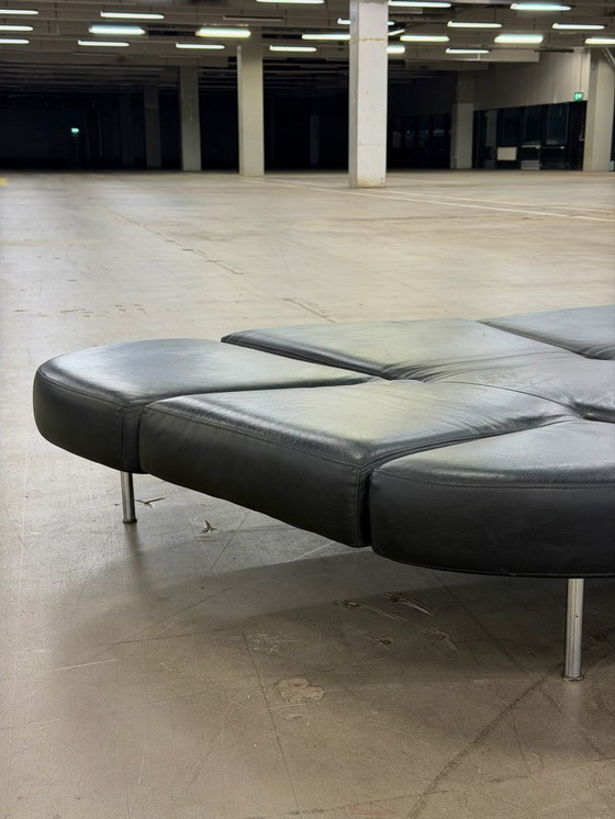 Image 1 of Sofá Edra Flap | Cuero negro