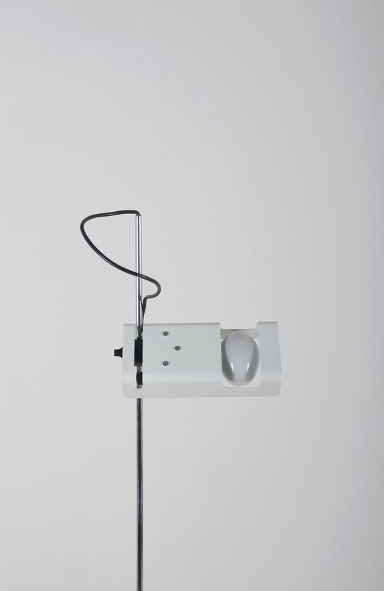 Image 1 of Spider floor lamp designed by Joe Colombo for Oluce, 1960s