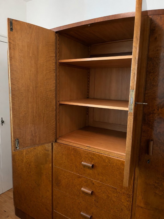 Splendido set da camera da letto in noce composto da 4 pezzi. – Armadi, Wood (photo 5 of 7)
