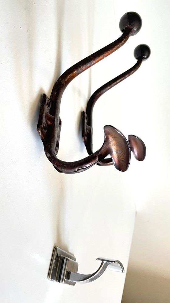 Image 1 of 3 Vintage Antieke Metalen PADS