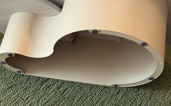 Image 1 of Pode Flowy Couchtisch