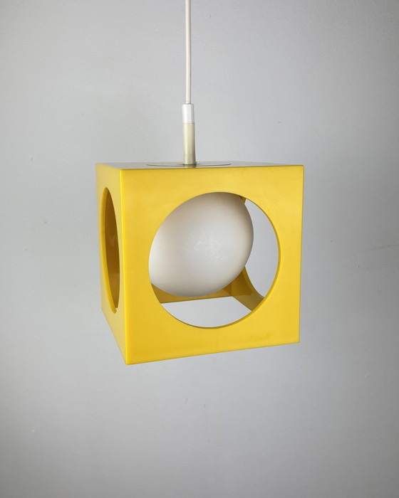 Image 1 of Space Age Ceiling Lamp, Richard Essig, Yellow Minimalistic Cube Design, 1970s, Retro-Futuristic Lamp, Germany, Sputnik Design