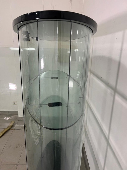 Fiam Palladio, vitrina de cristal curvado