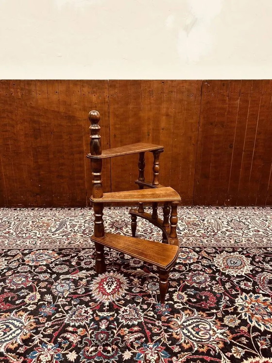 Klassieke Engelse bibliotheektrap, Krukjes, Hout, Bruin (foto 7 van 7)