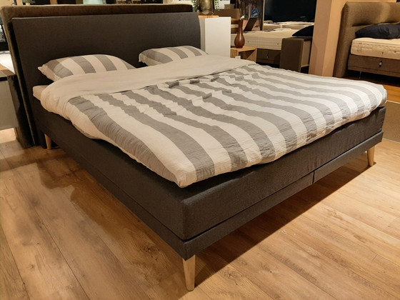 Image 1 of Treviso **MODELOS DE STOCK**