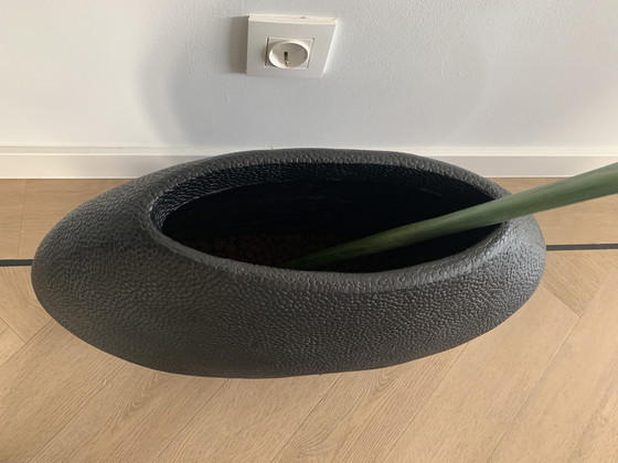 Image 1 of Stijlvolle grote zwarte vaas