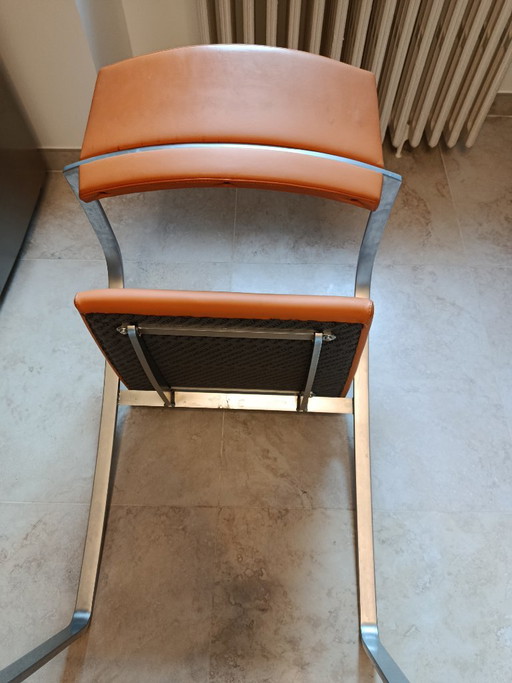 Tonon Italia oranje lederen cantilever stoel
