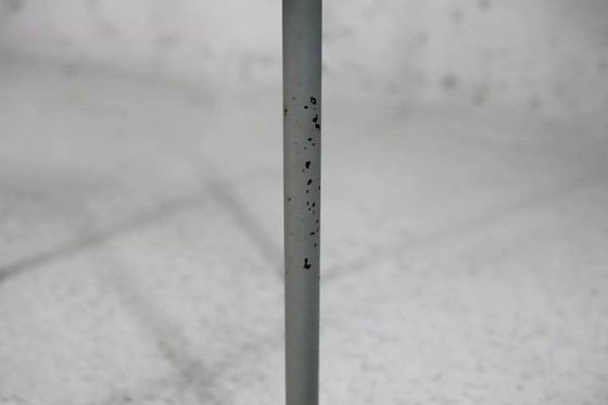 Image 1 of Mesa auxiliar con base de acero tubular