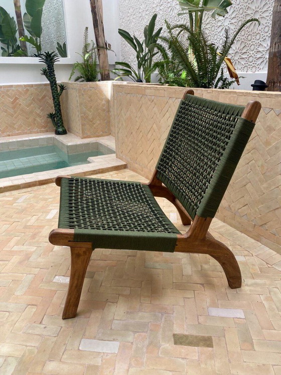 Image 1 of Marokkanischer Sessel aus Walnussholz mit grüner Kordel, handgefertigter Boho-Akzentstuhl