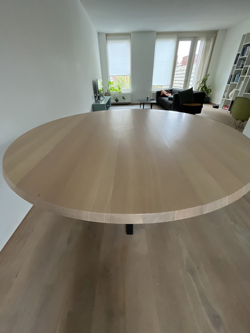 Round Table Slow Wood (180 cm)