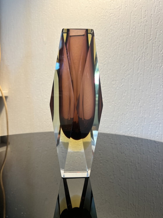 Mid-Century Murano faceted Sommerso glass vase (Luigi Mandruzzato) (photo 5 of 12)