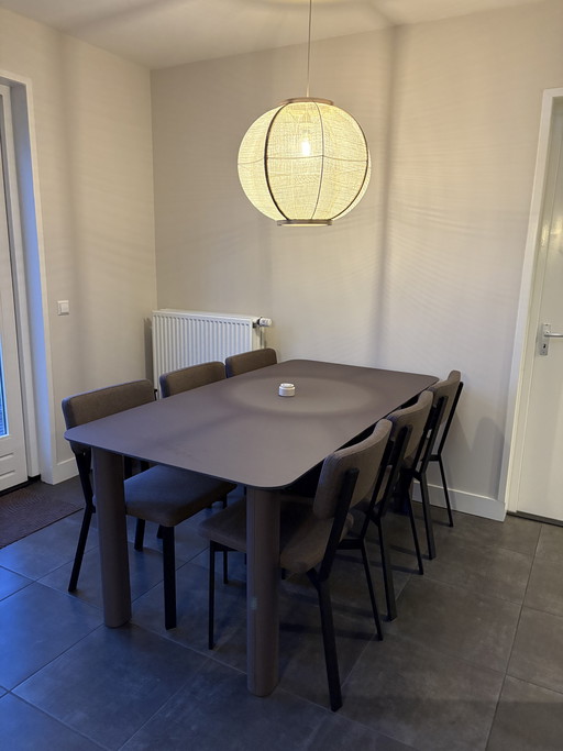 Ignore Amsterdam Curl dining table 180x90 brown