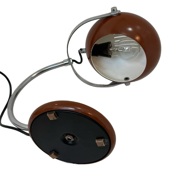 Image 1 of Herda - Lampada da tavolo dell'era spaziale - Base e paralume marrone, montante cromato (modello raro)