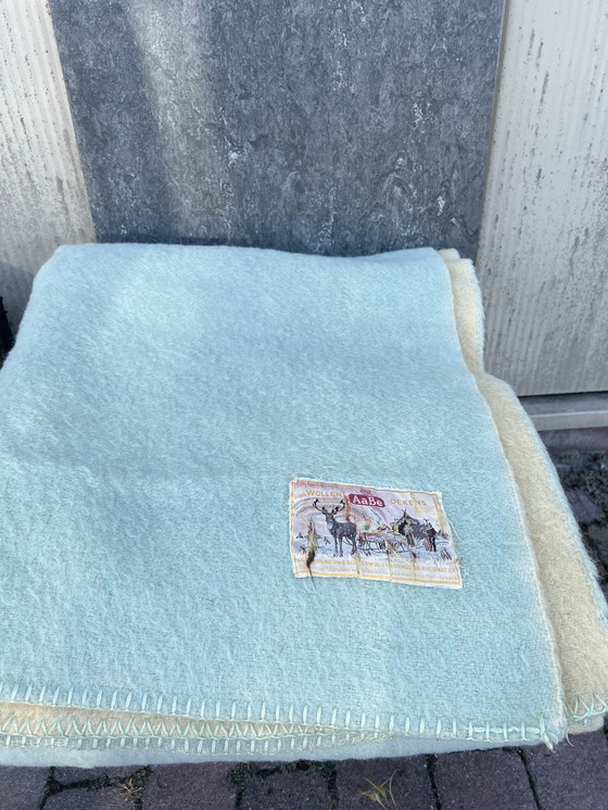 Image 1 of Wollen woonkleed lichtblauw en geel