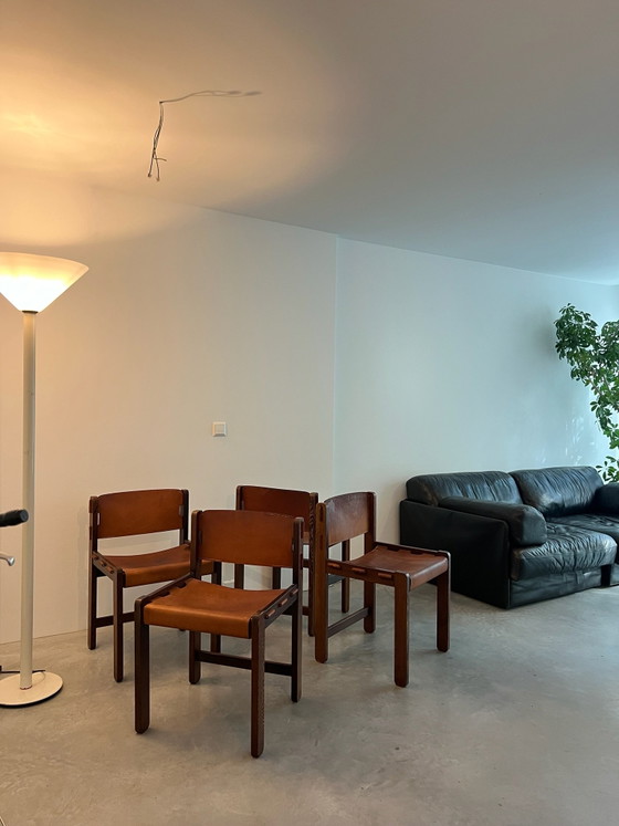 Set van 4 vintage brutalist eetkamerstoelen – Hout, Leer (photo 4 of 9)