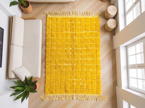 Image 1 of Handgeknüpfter marokkanischer Teppich, gelbe und ecrufarbene Wolle mit geometrischen Mustern, 200 cm x 300 cm