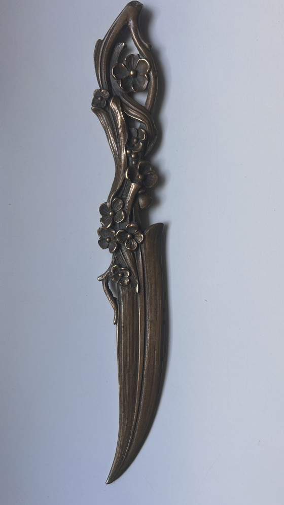 Brieföffner im Art-Deco-Stil – Dekorative Objekte, Bronze (photo 7 of 10)