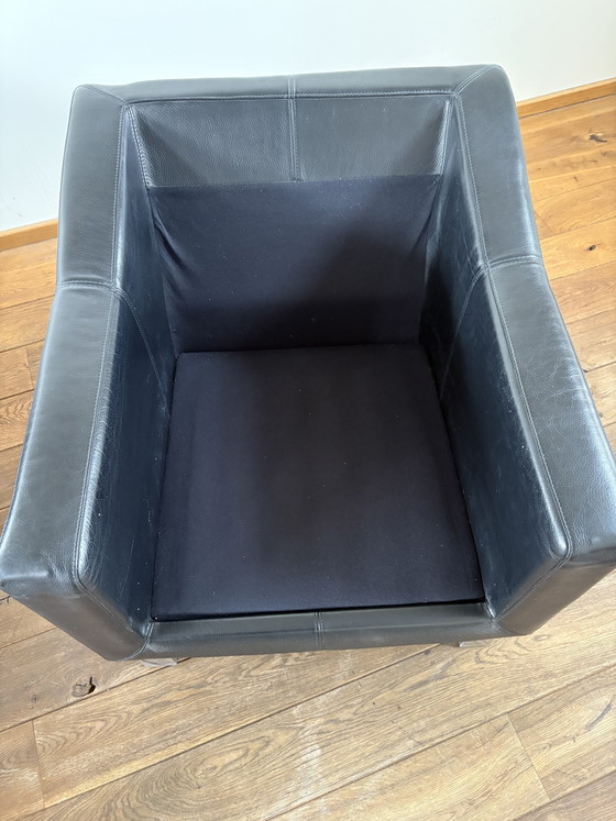 Leolux 2-Sitzer-Sofa Leder schwarz, Set mit 2 Sesseln – Leather, Metal (photo 6 of 15)