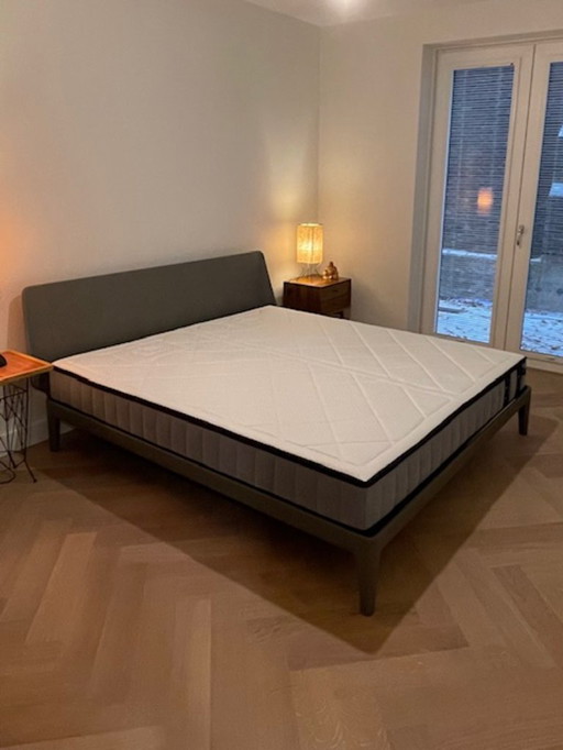 Auping Essential Bedstead / double bed (180x200cm) - Color Warm Grey 04