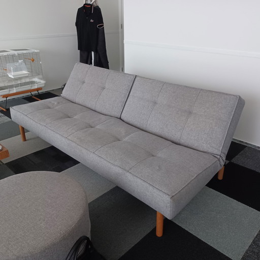 Innovatives Schlafsofa