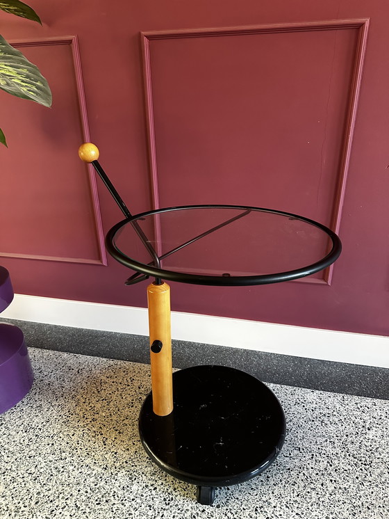 Image 1 of Diseño de Bijzettafel posmoderno