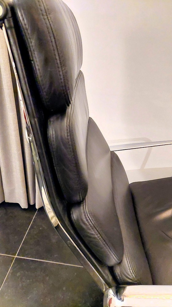 Vitra EA222 Soft Pad Lounge Chair, Swivel chairs, Leather, Chrome, Black, Mid Century Modern (photo 9 of 10)