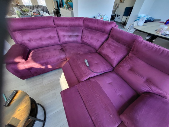 Image 1 of Luxury corner sofa, 3 recliners, 10 months old