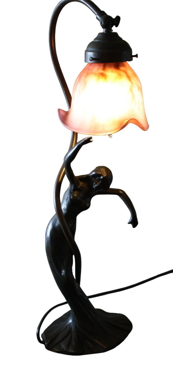 Signed bronze figural lamp in Art Nouveau/Art Deco style – Table lamps (photo 9 of 9)