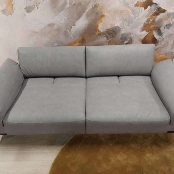 Image 1 of ROM1961 Wave 2.5-seater sofa